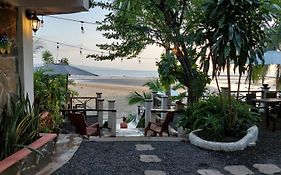 Hotel Y Restaurante Mama Ines